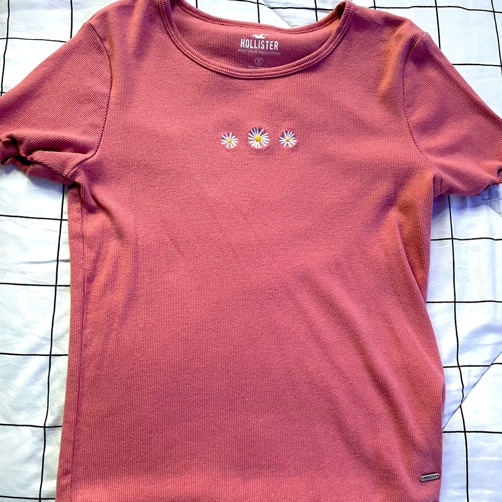 Hollister ribbed baby tee size S